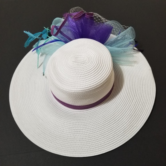 NWT August Hats Women\'s Adjustable White Sun Hat